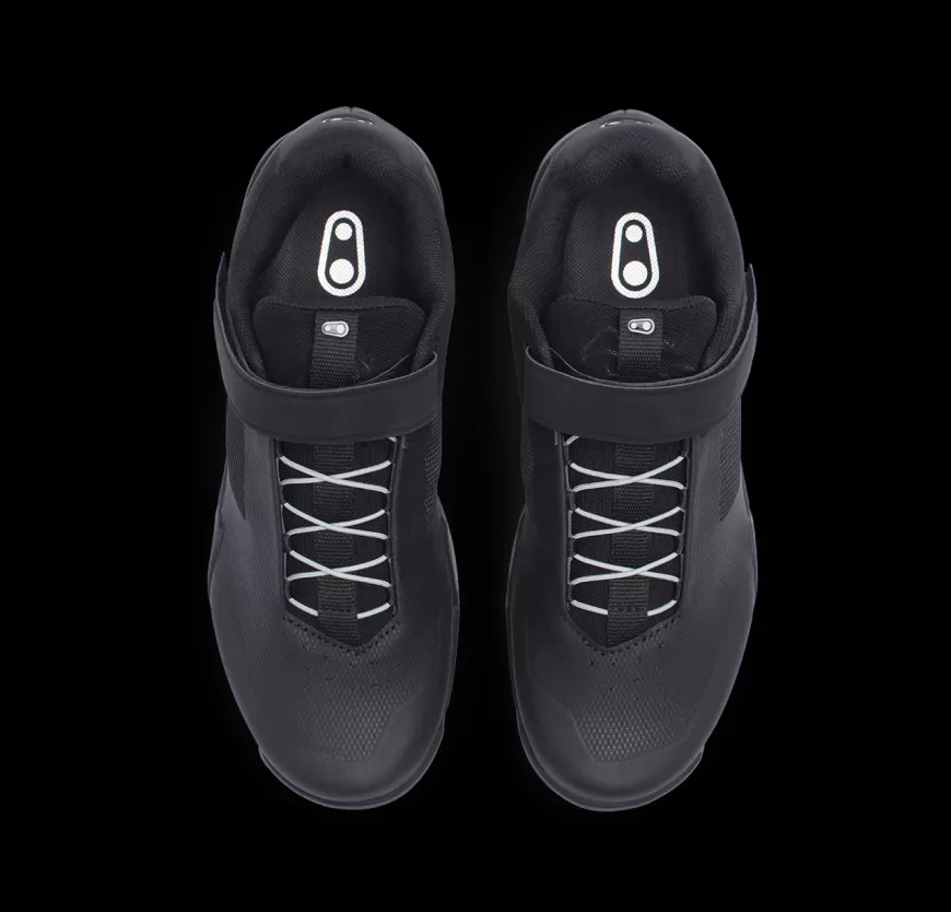mallet_enduro_speed_lace_clipin_shoes__blacksilver_6.webp Mallet | Mallet E Clip-in*Crankbrothers Mallet Enduro Speed Lace Clip-In Shoes - Black/Silver