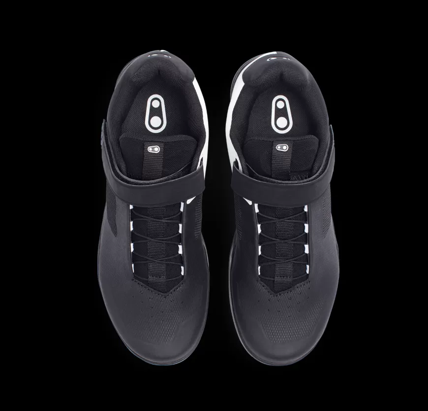 mallet_speed_lace_clipin_shoes__blackwhite_6.webp Mallet | Mallet Clip-in*Crankbrothers Mallet Speed Lace Clip-In Shoes - Black/White