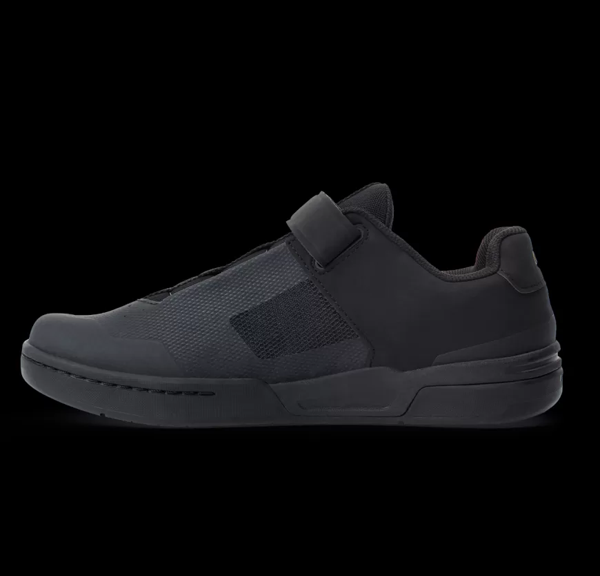 stamp_boa_flat_shoes_2.webp Stamp | Stamp Flat*Crankbrothers Stamp BOA® Flat Shoes Black/Gold